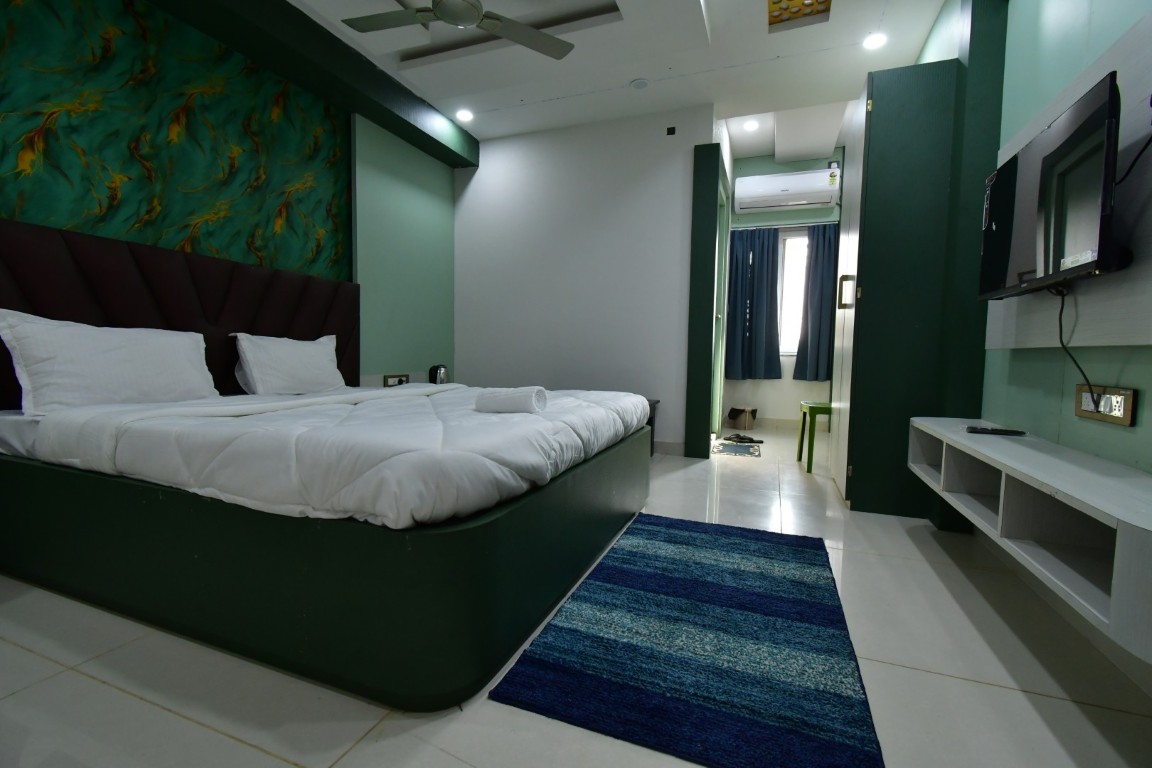 Suite room